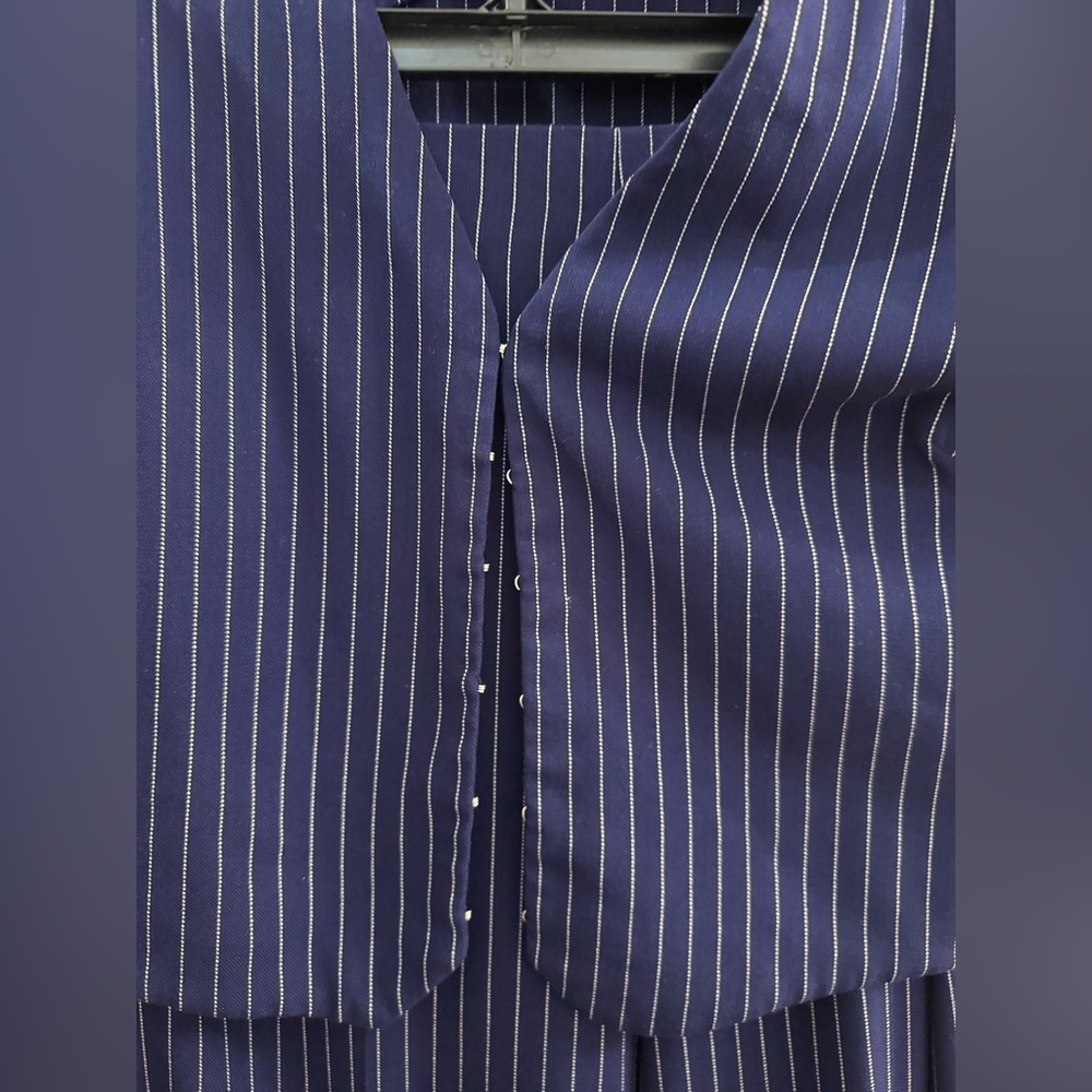 Reformation Cohen Two Piece Navy Stripe - Size 6 - Picture 7 of 12